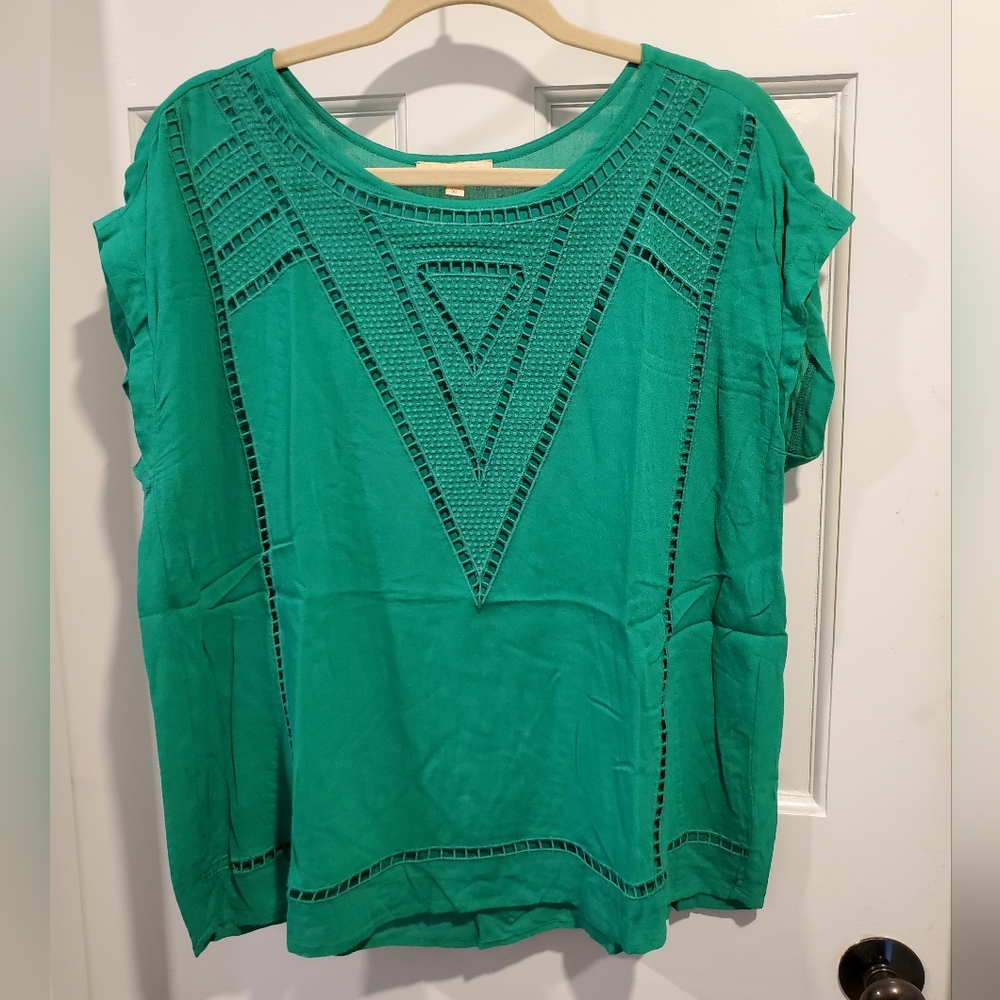 Skies Are Blue Green Blouse